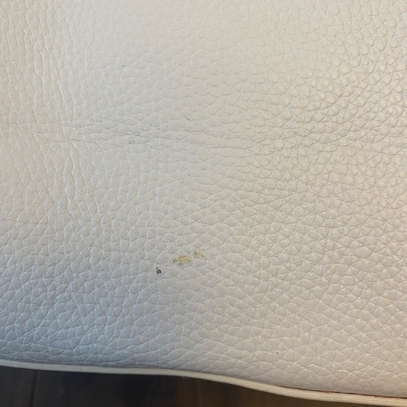 Alice + Olivia Pebbled Cow leather white crossbody satchel - Picture 7 of 13